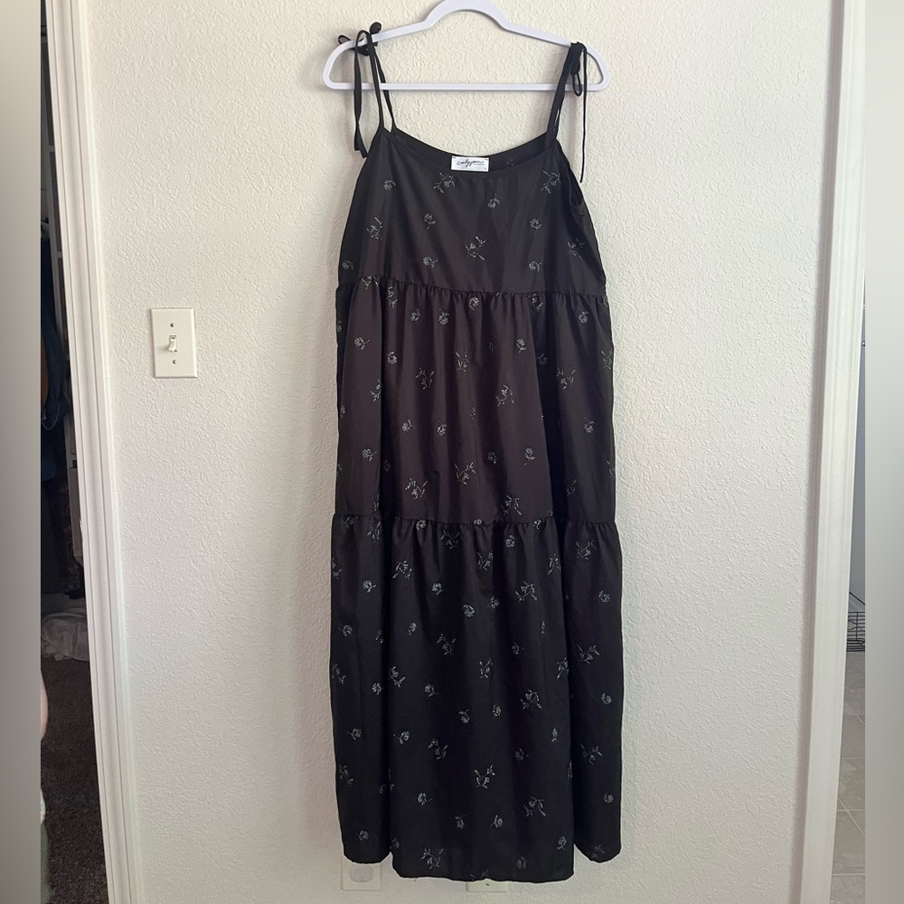 Carly Jean Los Angeles Black Millie Tie Strap Floral Dress